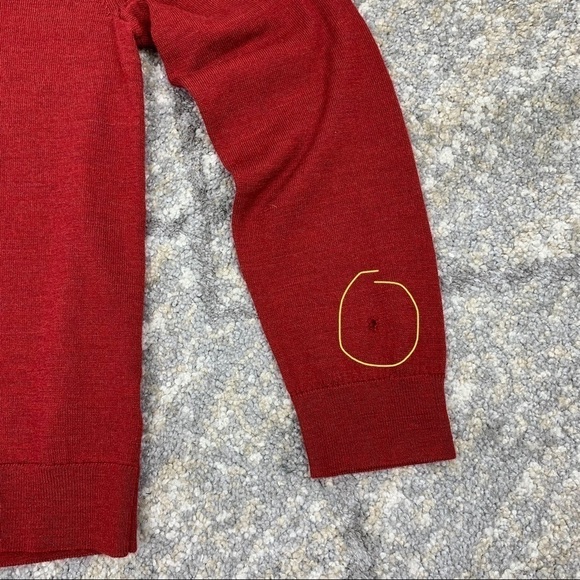 BANANA REPUBLIC Women 100% Merino Wool Thin knit Sweater RED V- Neck L - Picture 3 of 8